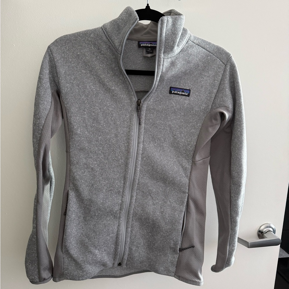 Patagonia Women's Light Gray Utility Jacket